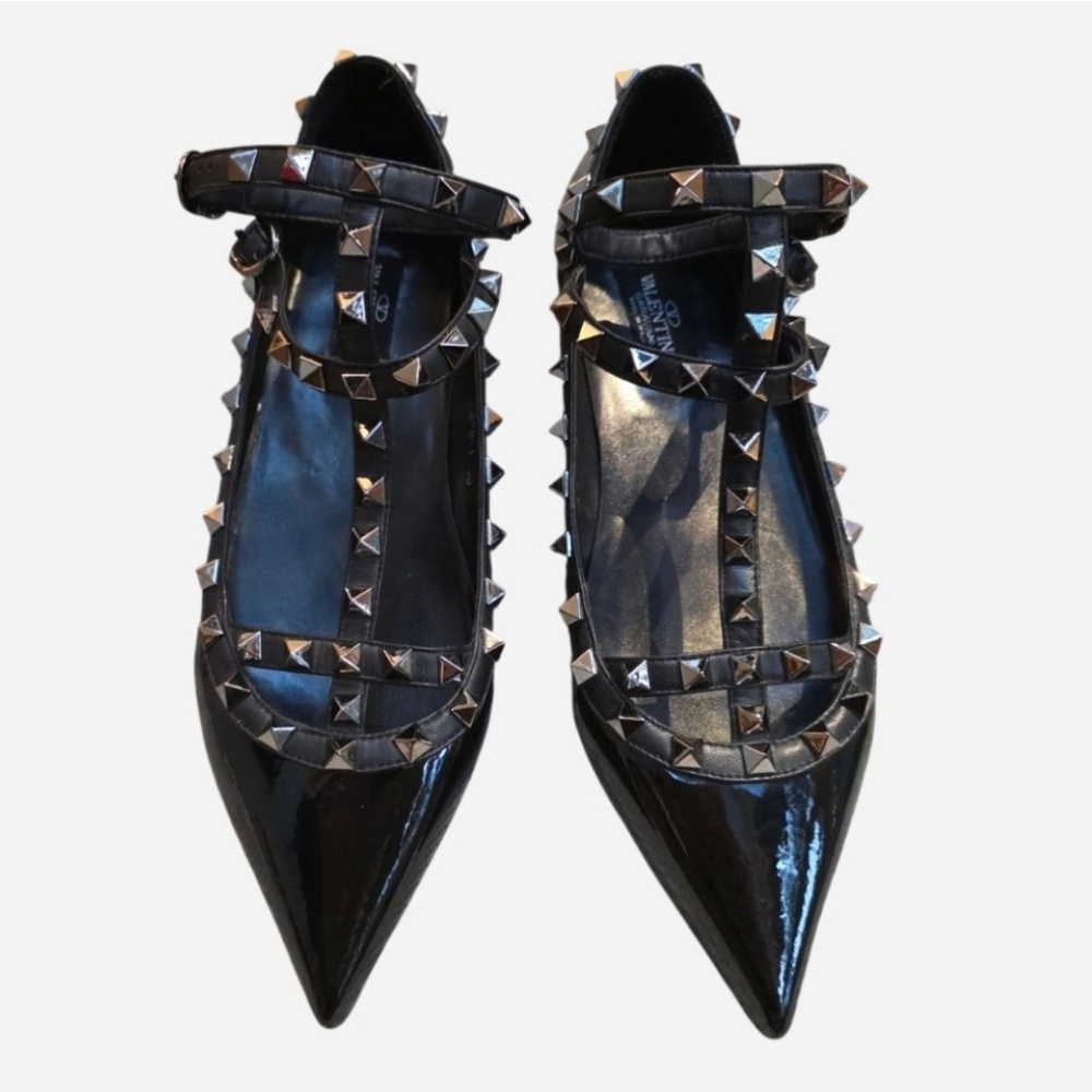 🖤 Nearly New Valentino Garavani Rockstud Black Patent Flats Ankle Strap, Sz8/39 - Picture 3 of 16